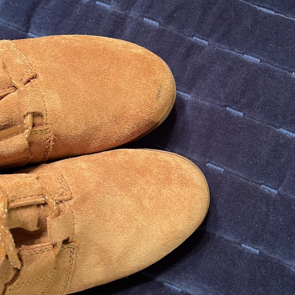 Sorel boots - tan - size 8 1/2 - Picture 3 of 7